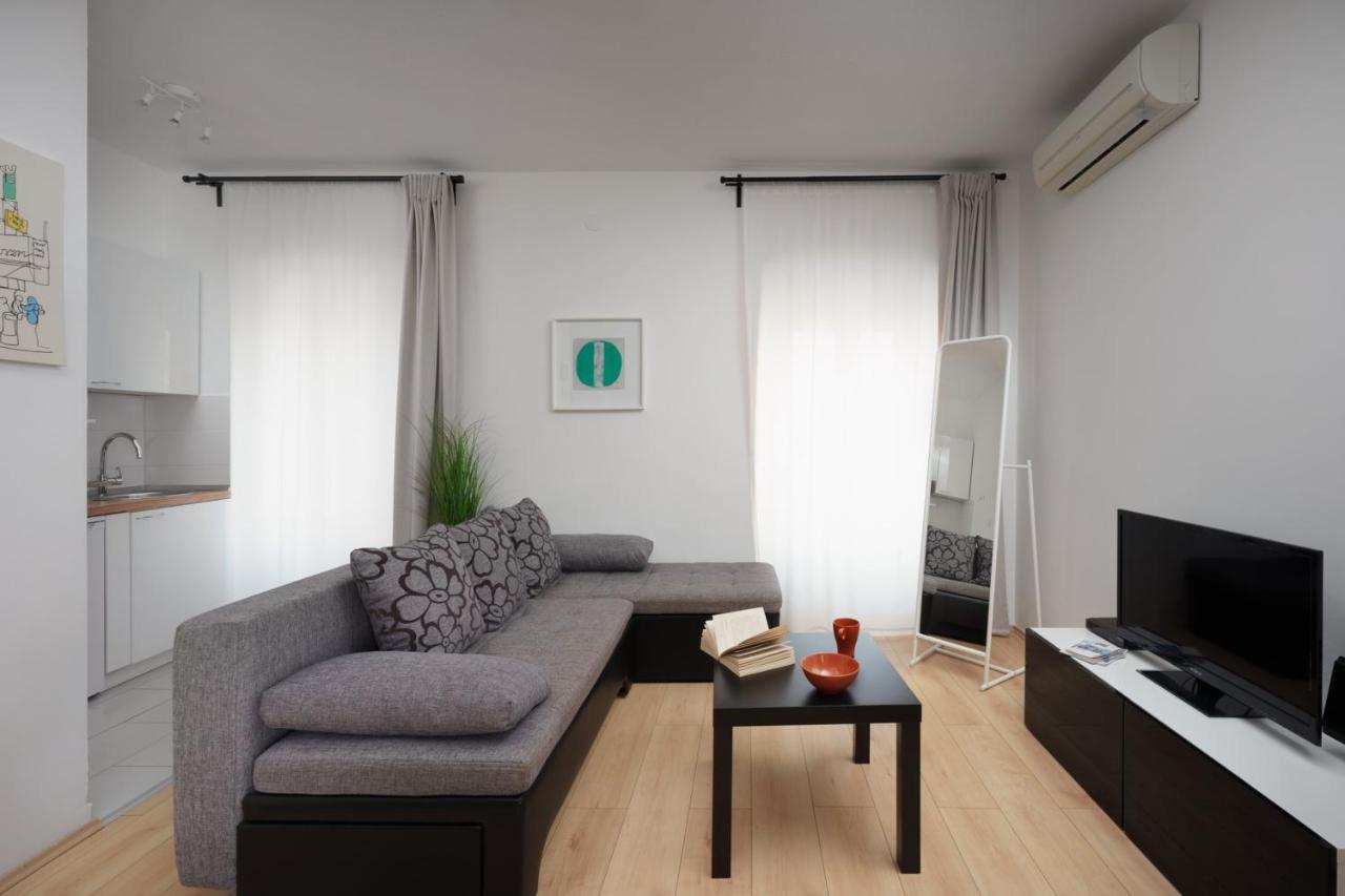 Apartments Antons Pula Luaran gambar